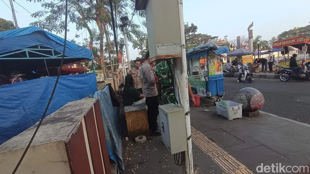 Pedagang Cerita Detik-detik Bom Rakitan Meledak Dekat Tempatnya di Tasikmalaya