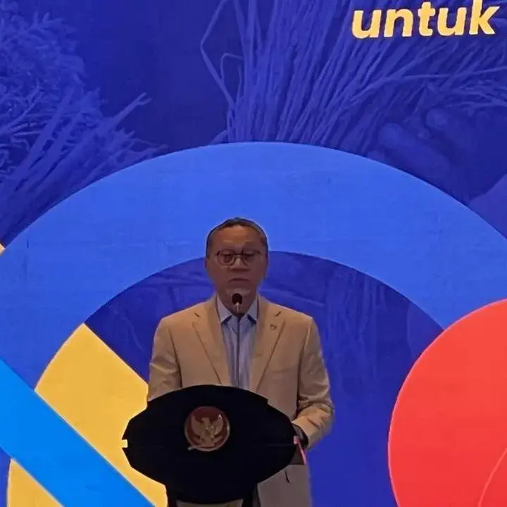 Pemerintah Tetapkan Kopdes Merah Putih Jadi Saluran Bansos dan Pembeli Hasil Panen