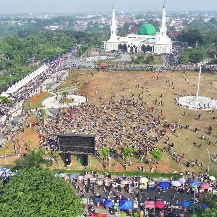 Pemkab Bogor Data dan Atur Jam Operasional PKL di Alun-alun Tegar Beriman