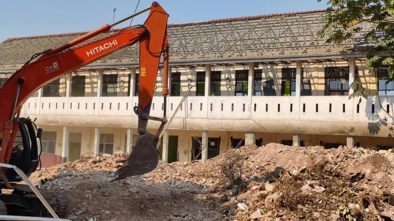 Pemkot Bongkar Gedung Lama SDN Pondok Cina 1, Akan Dibangun 'Rumah Kreatif Anak Istimewa'