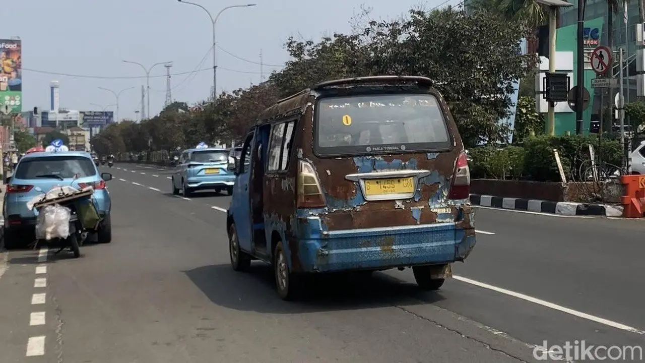 Pemkot Depok Janji Revitalisasi Angkot Rusak dan Awasi Trayek Lintas Wilayah