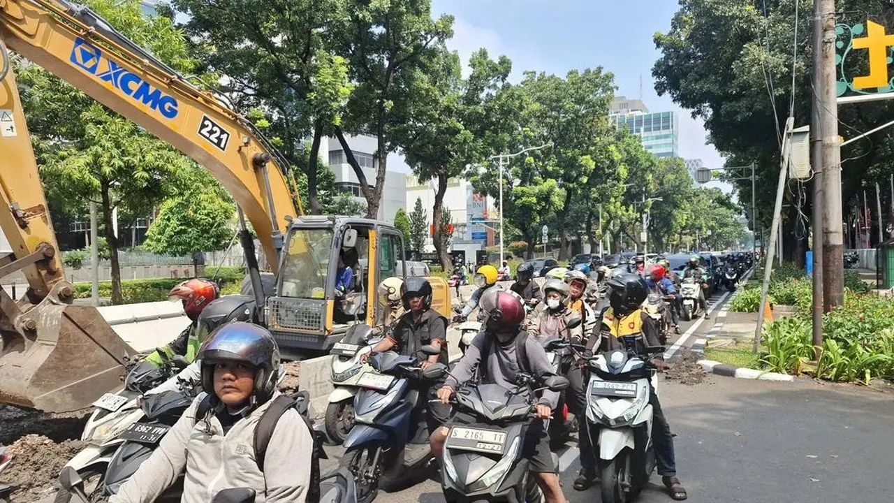 Perbaikan Jalan Kebon Sirih Dikerjakan Bertahap, Target Rampung Akhir September 2026