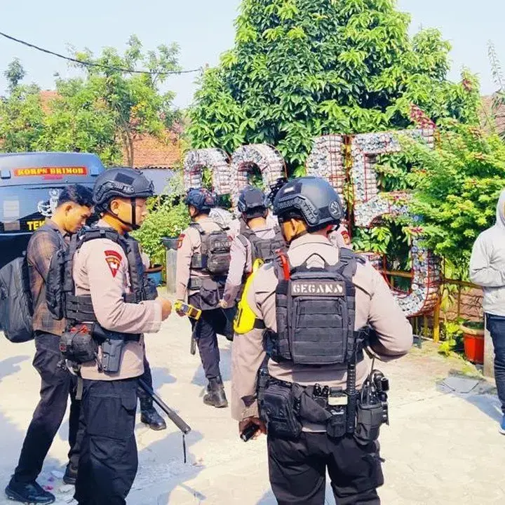 Polisi Selidiki Pengirim Ancaman Bom ke SDN Srengseng Sawah 15 Pagi