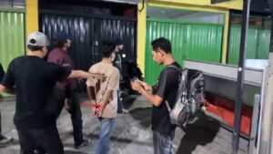 Polisi Tangkap Pelaku Pencurian Motor di Showroom Cibodas, Rekannya Status DPO