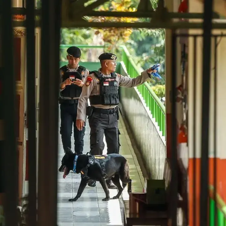 Polisi Tangkap Seorang Tersangka Setelah Ancaman Bom di SDN Srengseng Sawah 15 Pagi