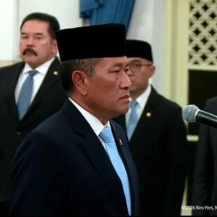 Prabowo Lantik Donny Ermawan Jadi Gubernur Universitas RI, Yos Sunitiyoso Wakil Gubernur