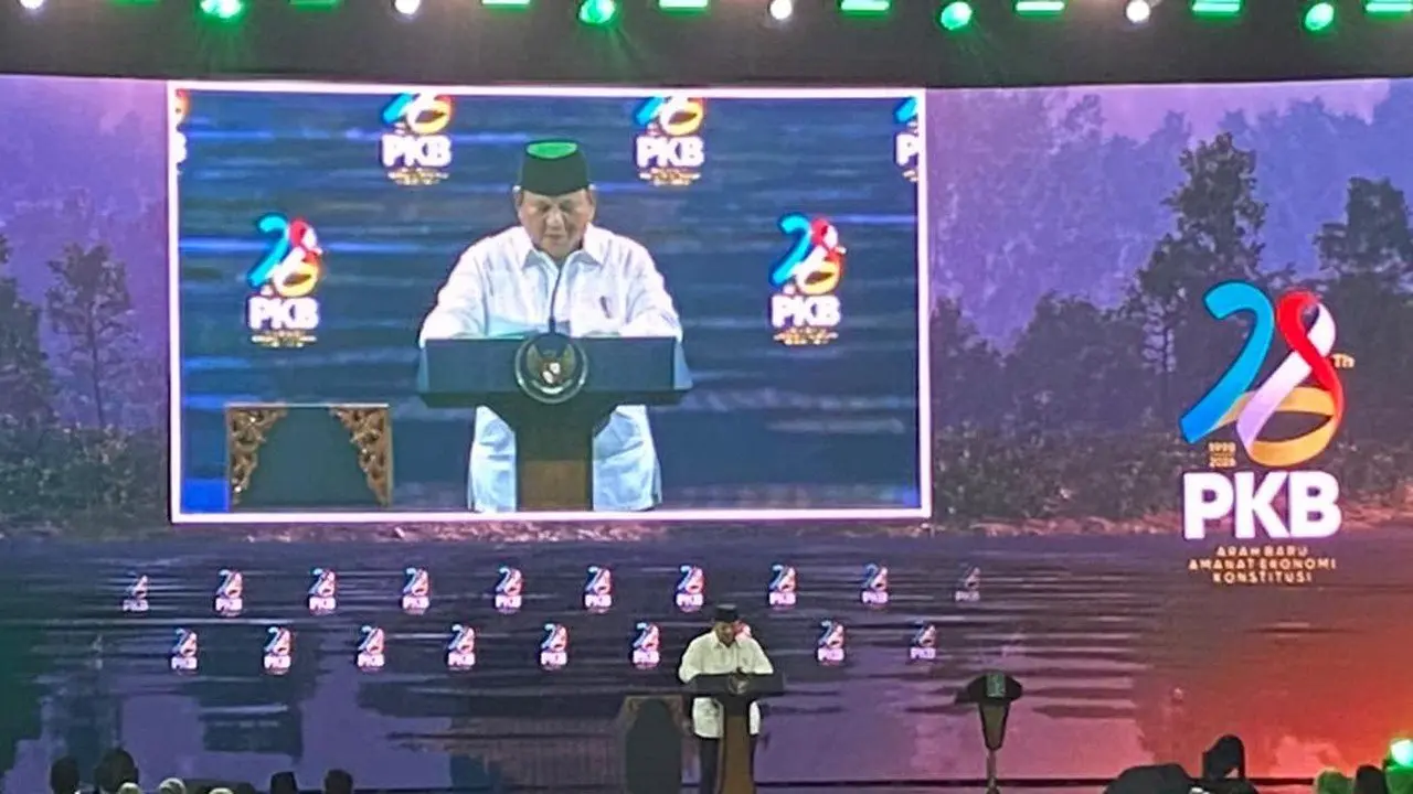 Prabowo Lontarkan Candaan Tiga Pemimpin 'Kancil' di Indonesia