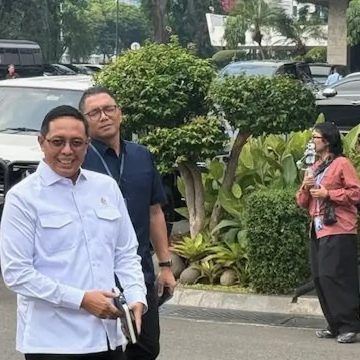 Prabowo Panggil Menteri Bahas Koperasi Desa Merah Putih di Istana