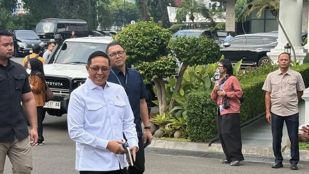 Prabowo Panggil Menteri Bahas Koperasi Desa Merah Putih di Istana