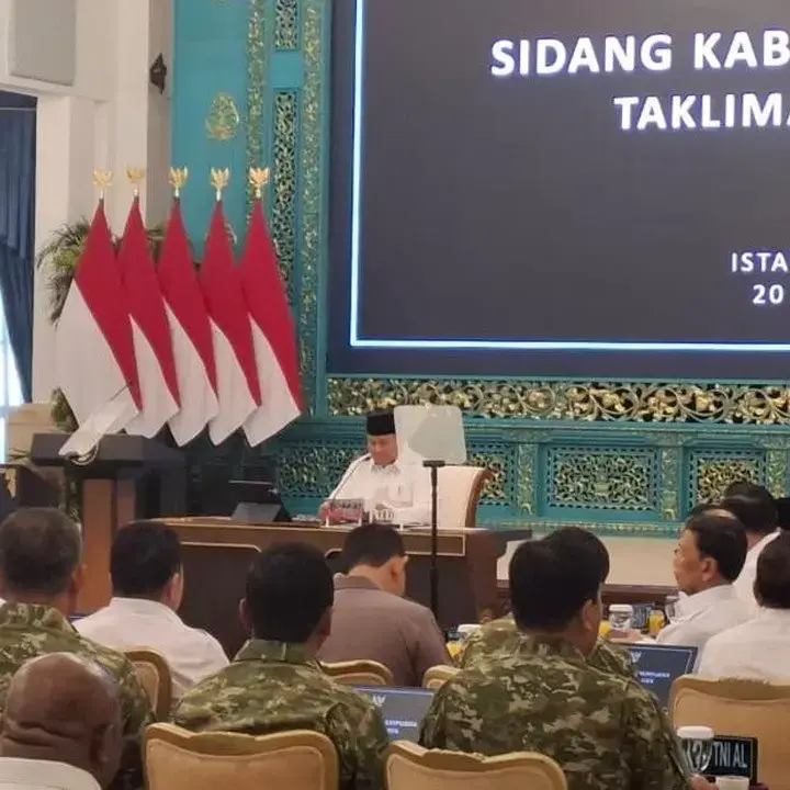 Prabowo Pimpin Sidang Kabinet Evaluasi Kinerja Pemerintah