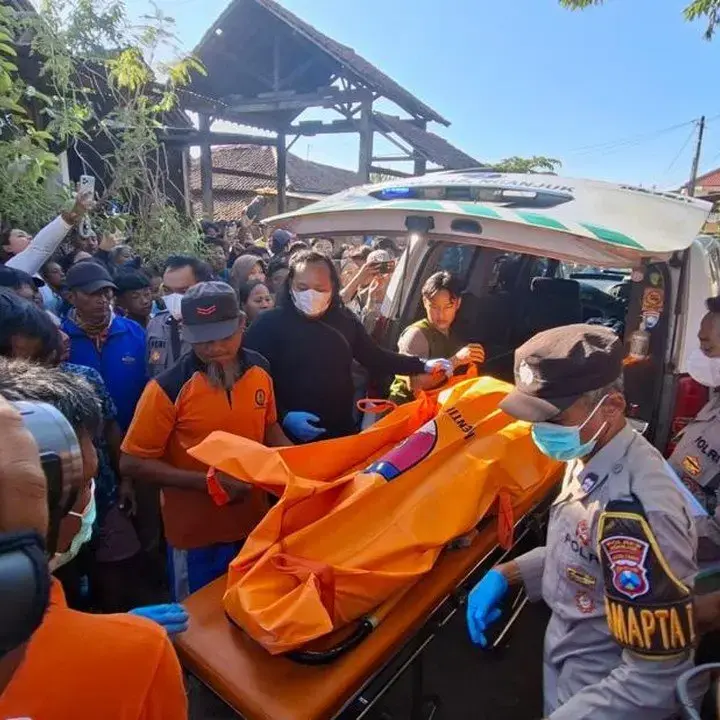 Pria 53 Tahun Di Nganjuk Ditemukan Terkubur di Pekarangan Rumah, Polisi Selidiki