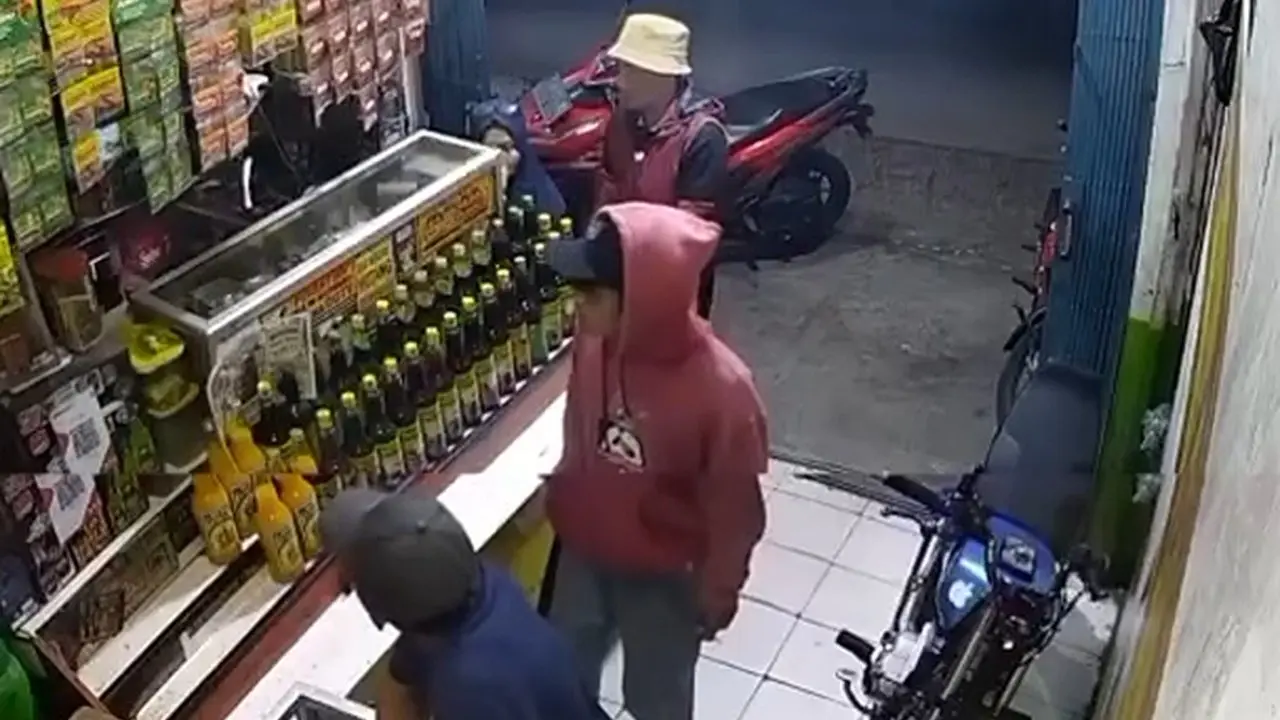 Remaja 18 Tahun Ditangkap Usai Dua Kali Mengancam Dengan Golok di Citeureup