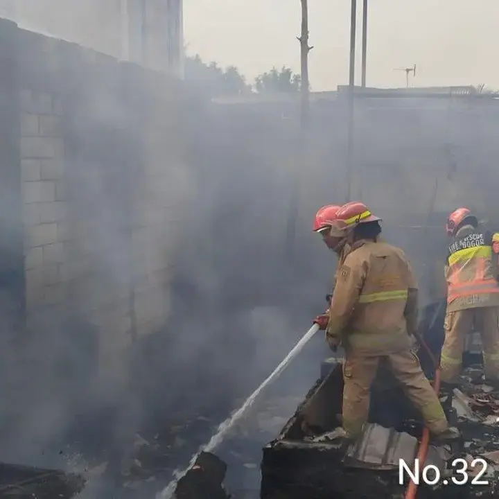 Rumah Panggung Bambu di Kemang Bogor Terbakar, Diduga Korsleting