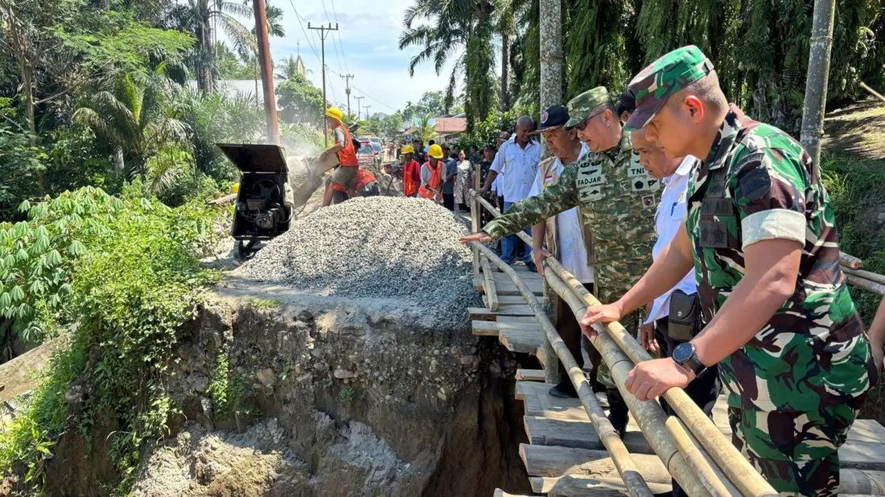 Satgas PRR Awasi Pembangunan Jembatan Permanen Pasca-Longsor di Simalungun