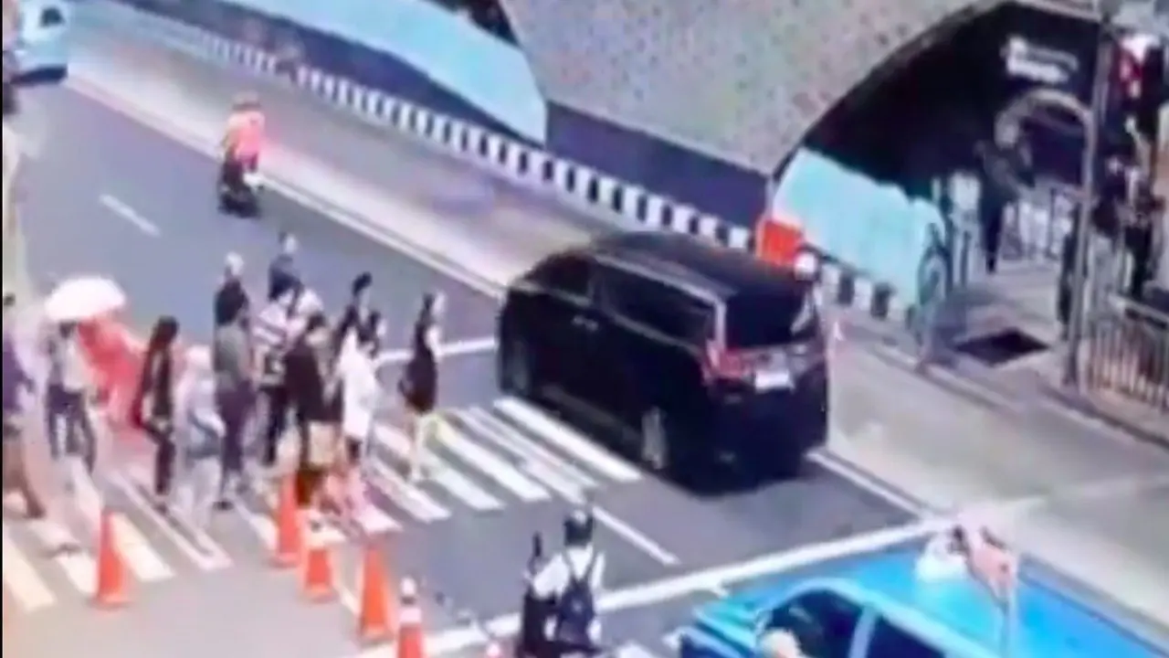 Satpam Bundaran HI yang Tegur Sopir Alphard Tetap Bekerja, Rano Karno Jamin Tak Dipecat