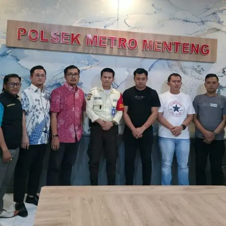Sopir Alphard Terobos Zebra Cross Bundaran HI Ditindak Polisi