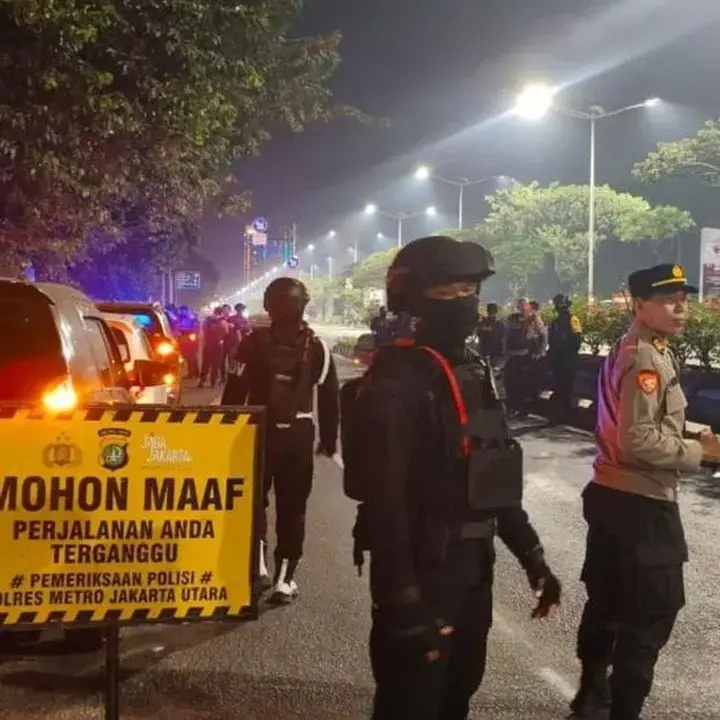 Tiga Begal dan Tiga Pengedar Narkoba Diringkus Brimob Polda Metro di Jakut