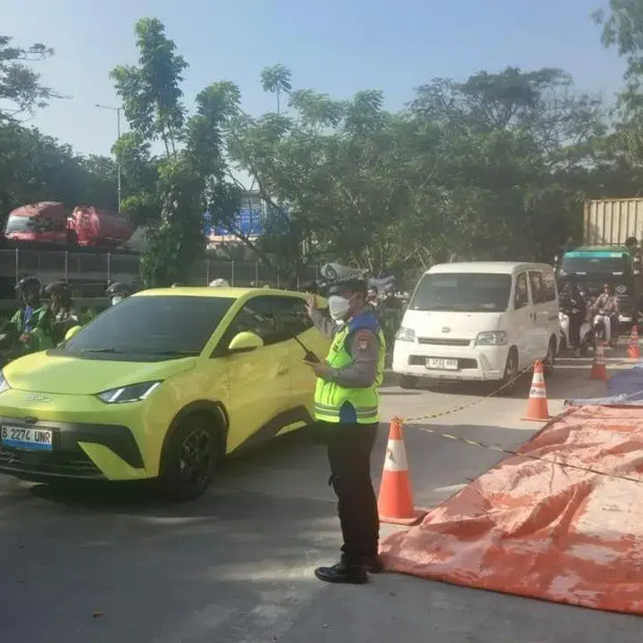 TMC: Arteri Utama Jakarta Dilaporkan Macet di Beberapa Titik