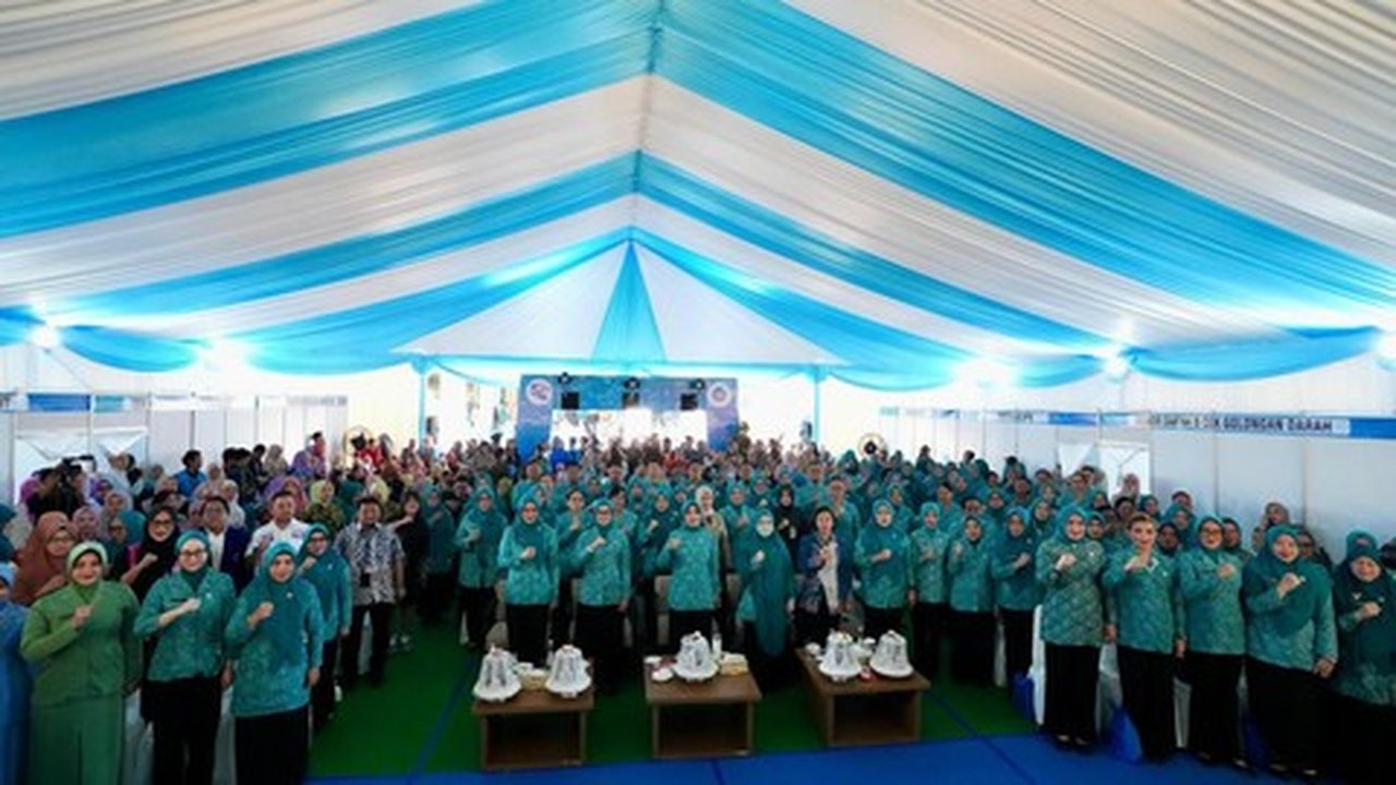 Tri Tito Minta PKK Kawal Program Prioritas dan Perkuat Layanan Kesehatan