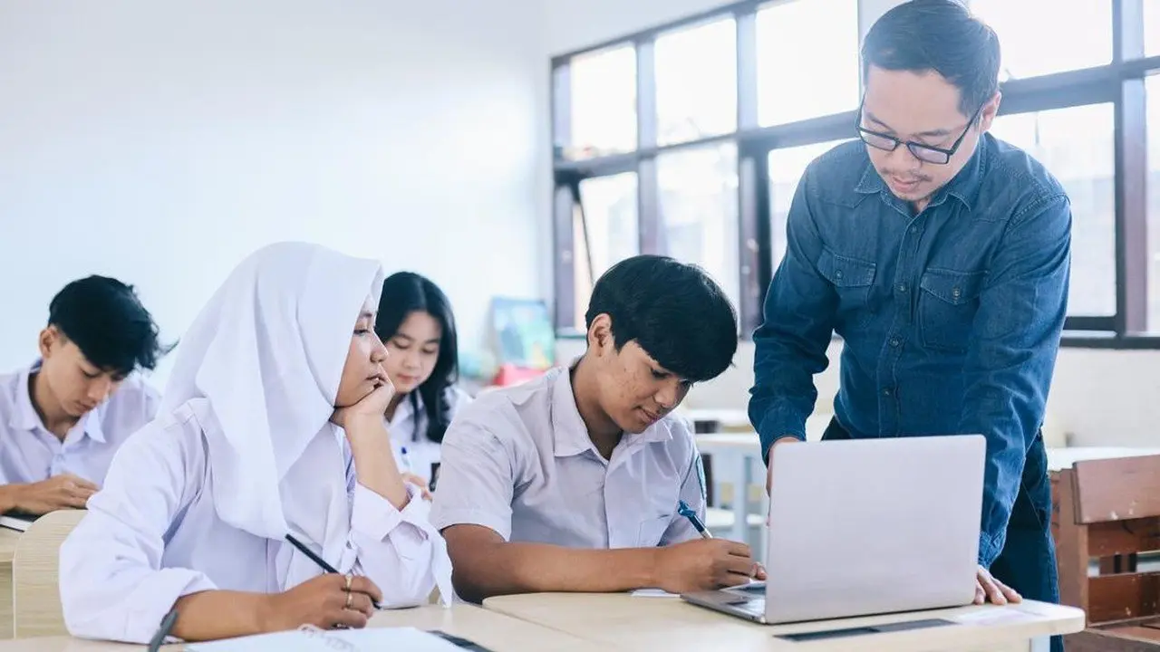 Tujuh SMA Swasta di Banten Mundur dari Program Sekolah Gratis