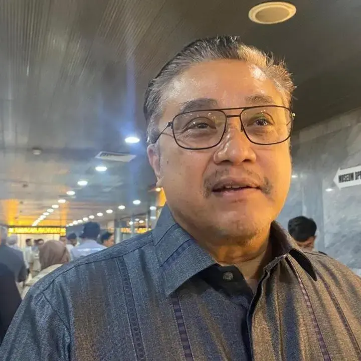 Wacana Dana Tambahan untuk Kepala Daerah, Komisi II DPR Tunggu Kajian Pemerintah