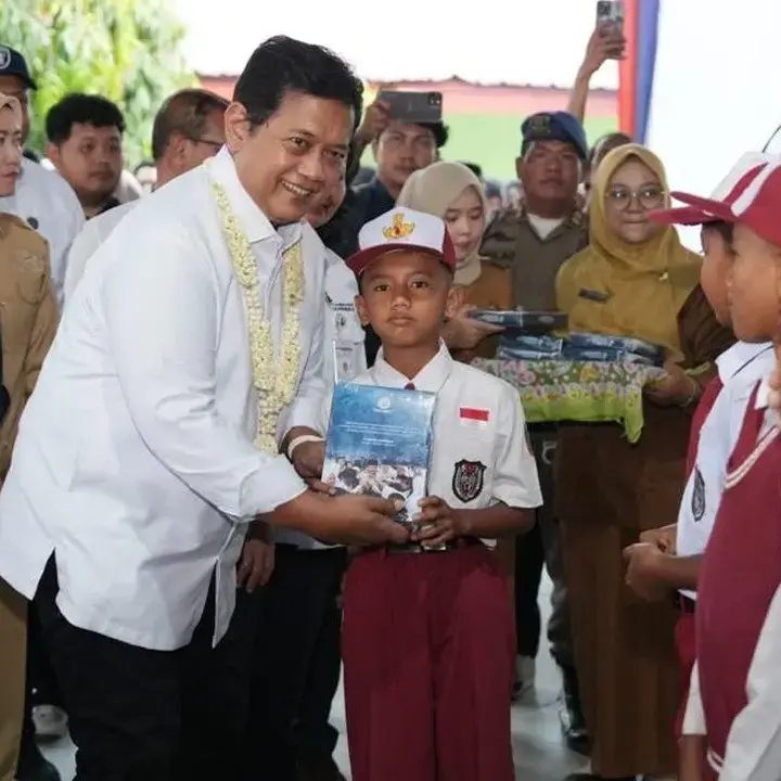 Wamentrans Dorong Penyelesaian Sengketa Lahan dan Rehabilitasi Sekolah di Lahat